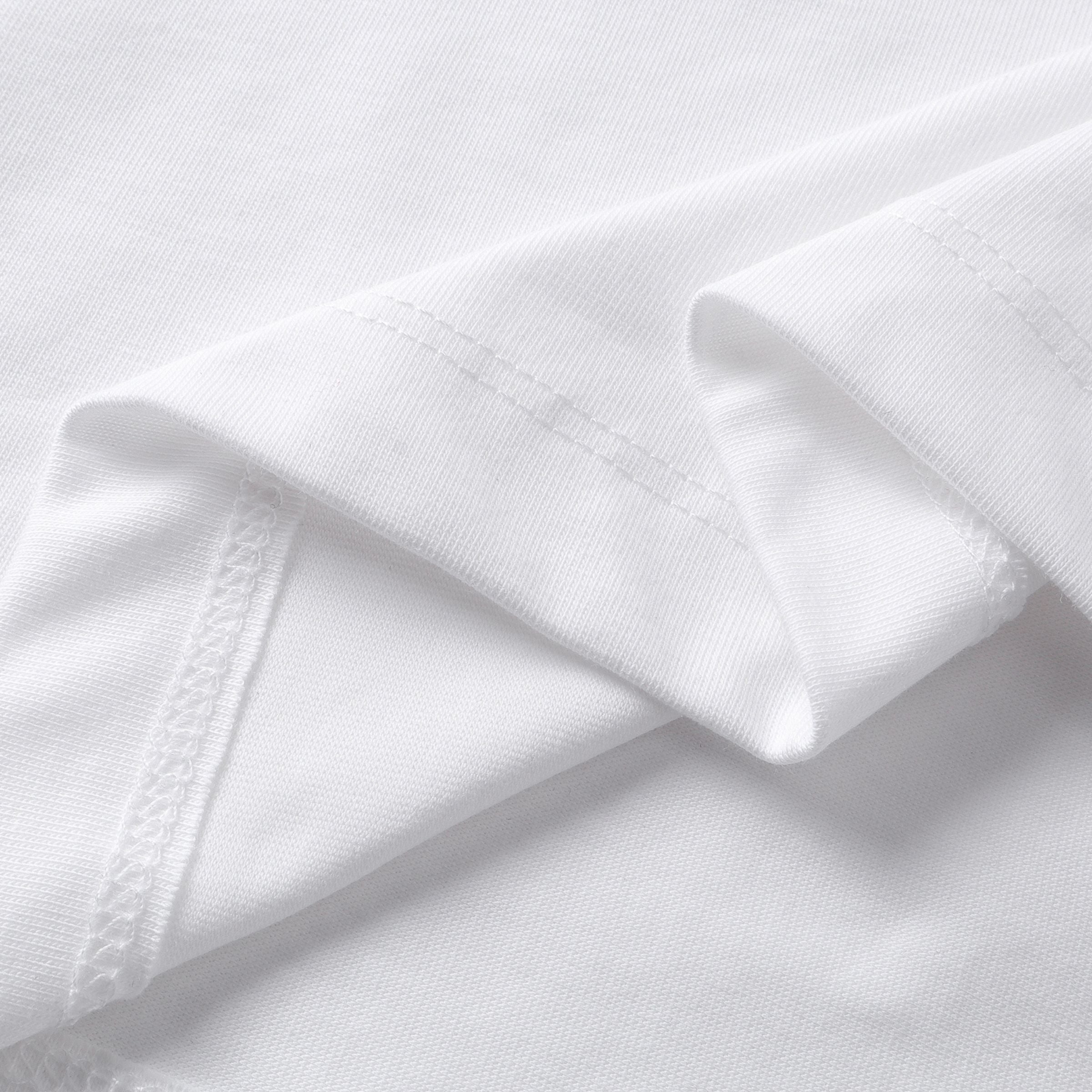 Fabric texture of Sun Sea and Sand oversized t-shirt